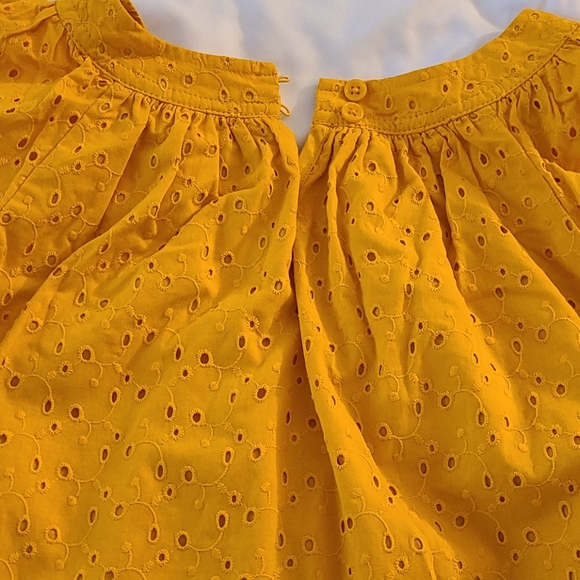 Girls top - Picture 3 of 3